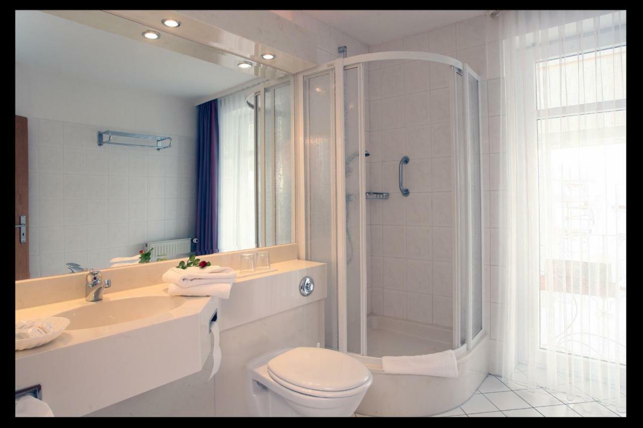Hotel Akzent Waldhotel Ruegen 4*